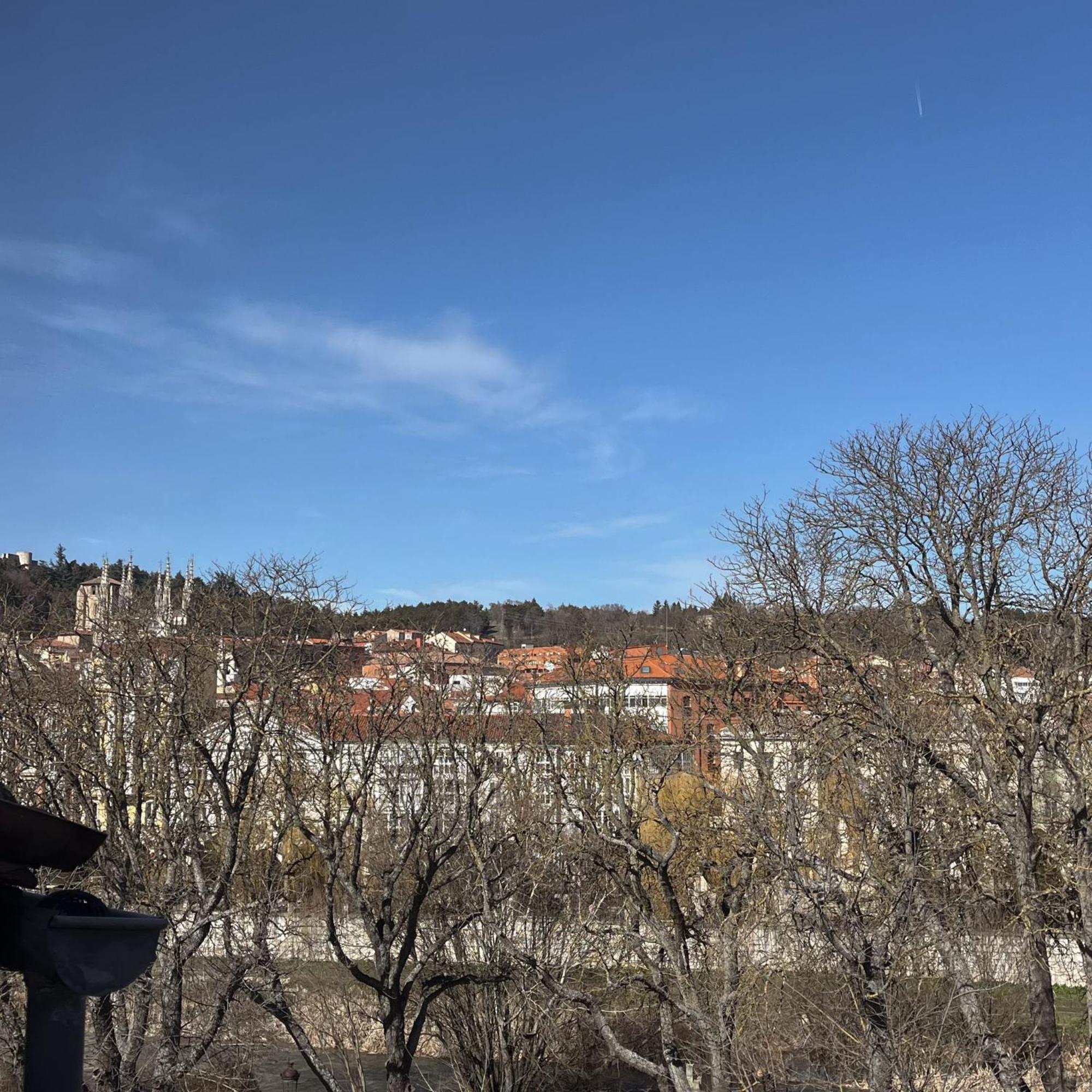 Calera 2 Apartment Burgo Екстериор снимка